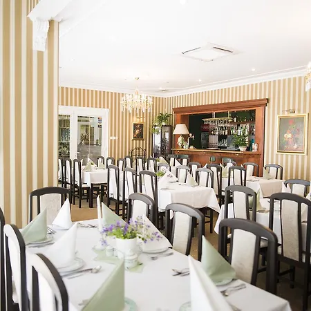 Hotel Renusz Gdaňsk